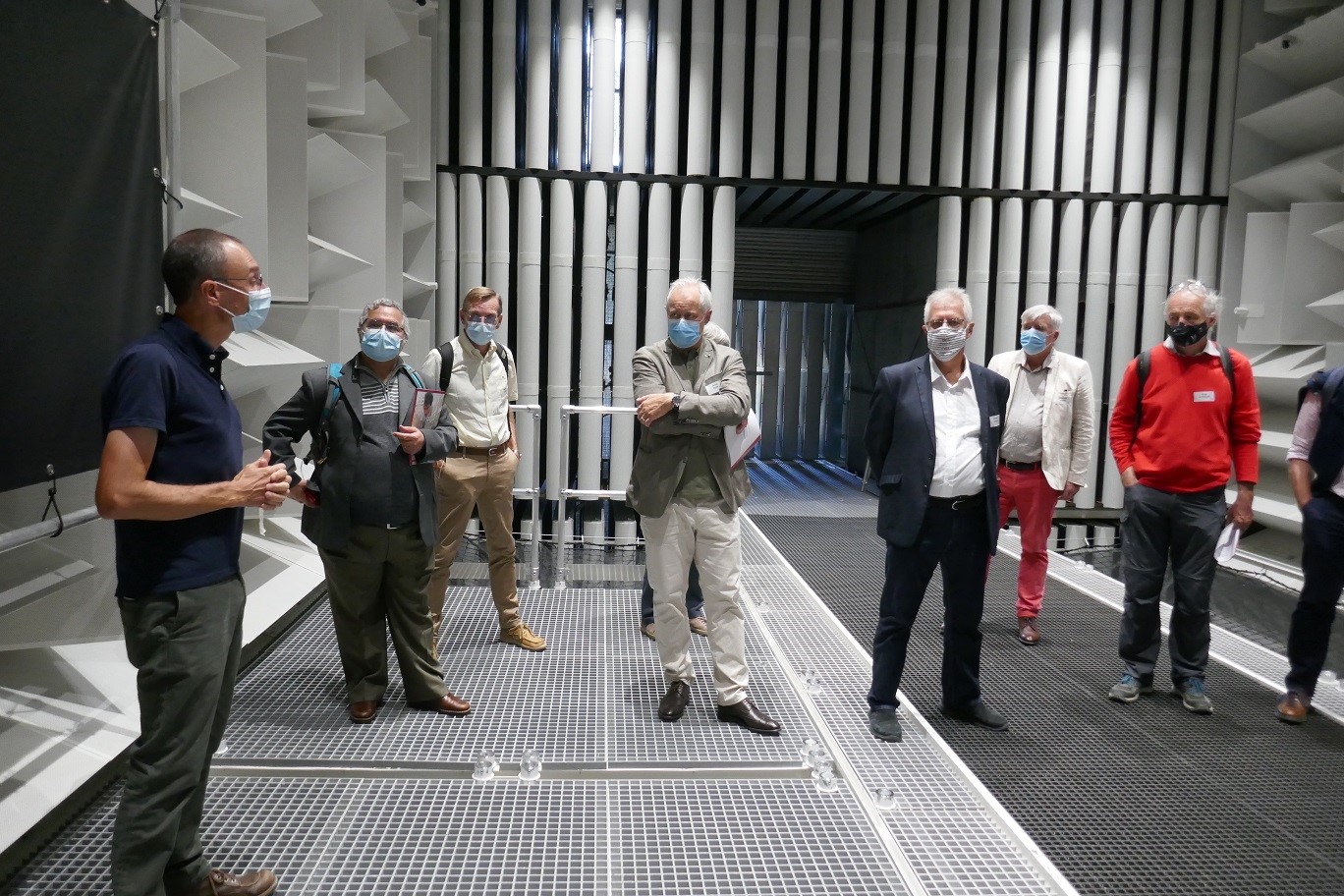 Visite du centre d'acoustique - photo : Stéphane KOHN